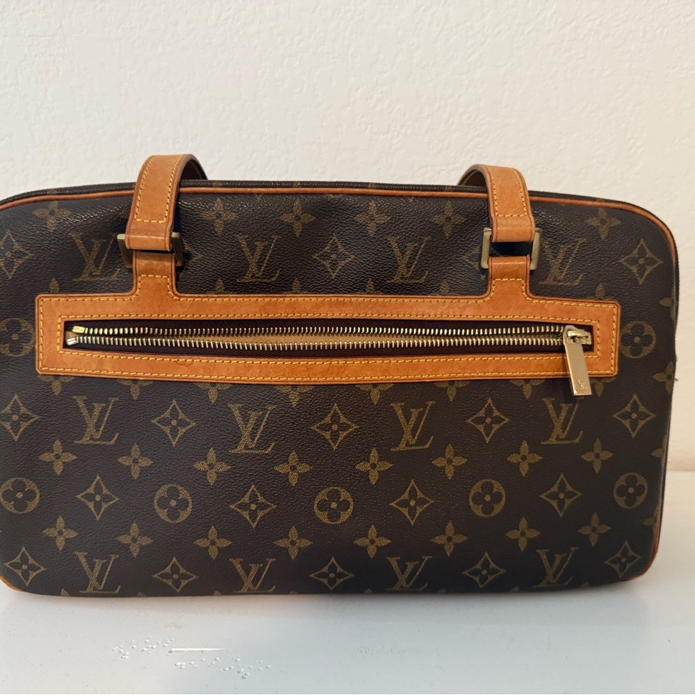 Vintage Louis Vuitton Cité MM